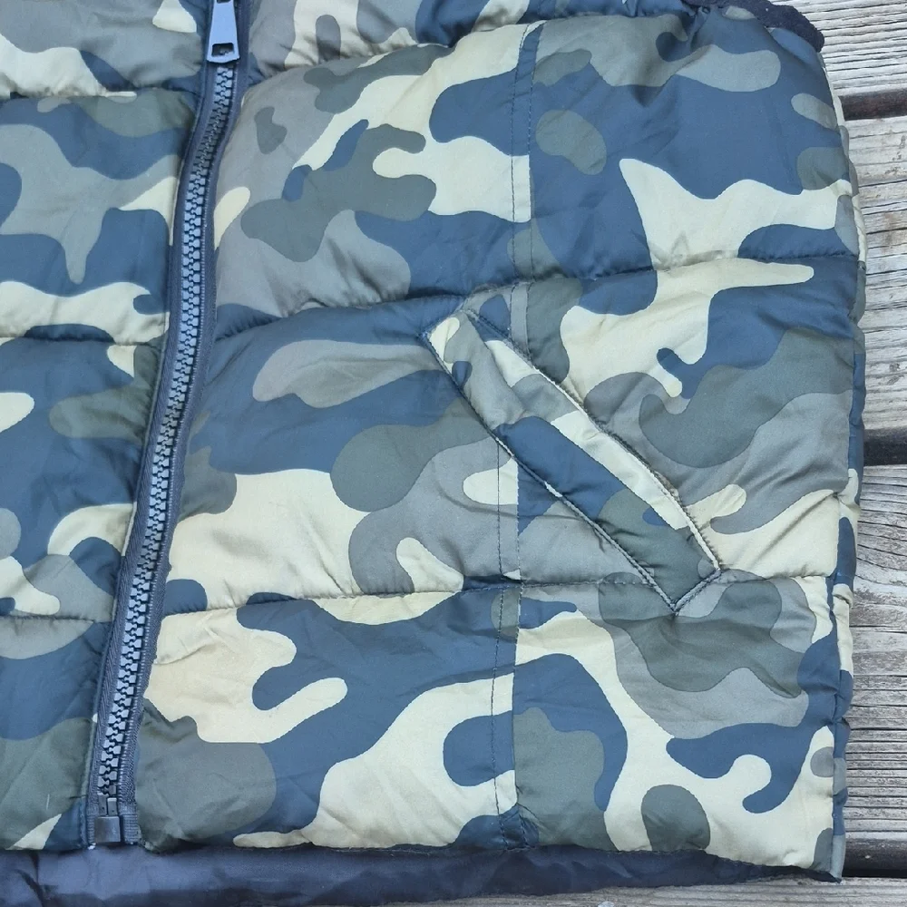 Love Tree Camouflage Outdoor Vest - Picture 5 of 9